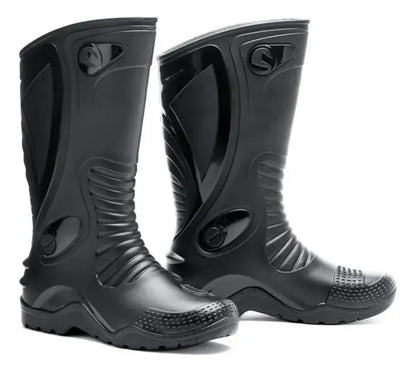 Par de botas de caucho para motociclista, vista frontal