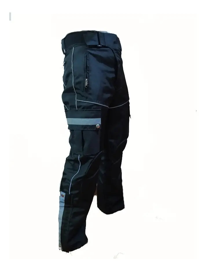 Pantalón anti-fricción para motociclista de perfil